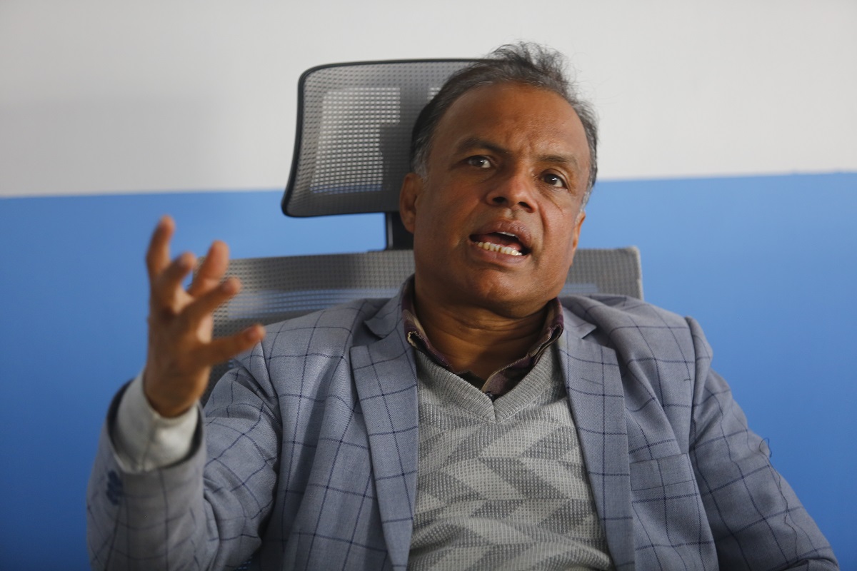 गुरुराज घिमिरेको गुनासो– सभापतिले ममाथि दोस्रोपटक राजनीतिक हिंसा गर्नुभयो