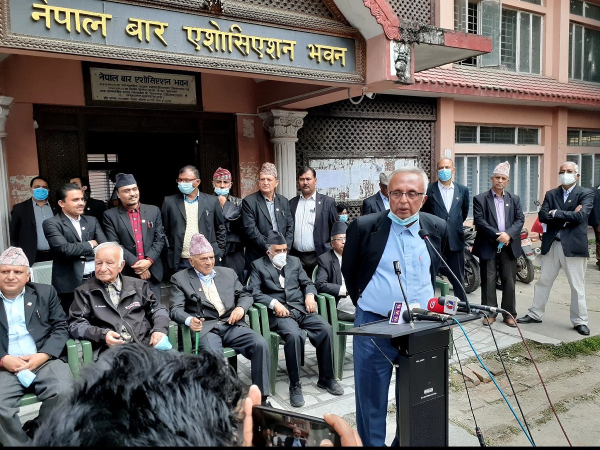 बेन्च सेटिङ भयो, संवैधानिक इजलासलाई बन्दी बनाइयो :  हरिहर दाहाल
