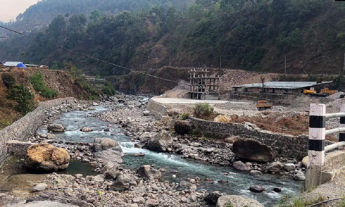 सीमा विवादका कारण बसपार्क निर्माण अवरुद्ध