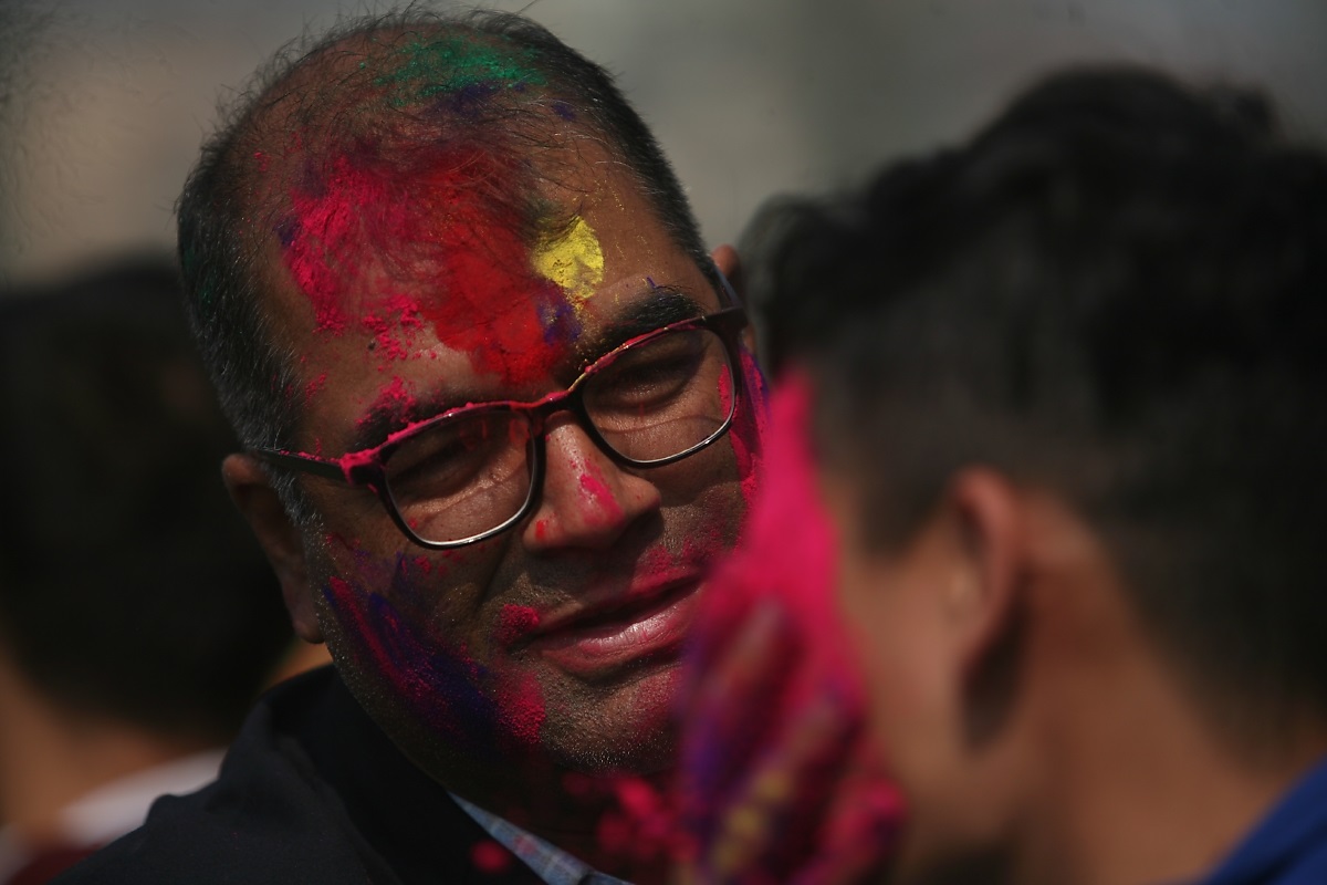 तराई होली आज, जनकपुरधाममा भने भोलि मनाइने
