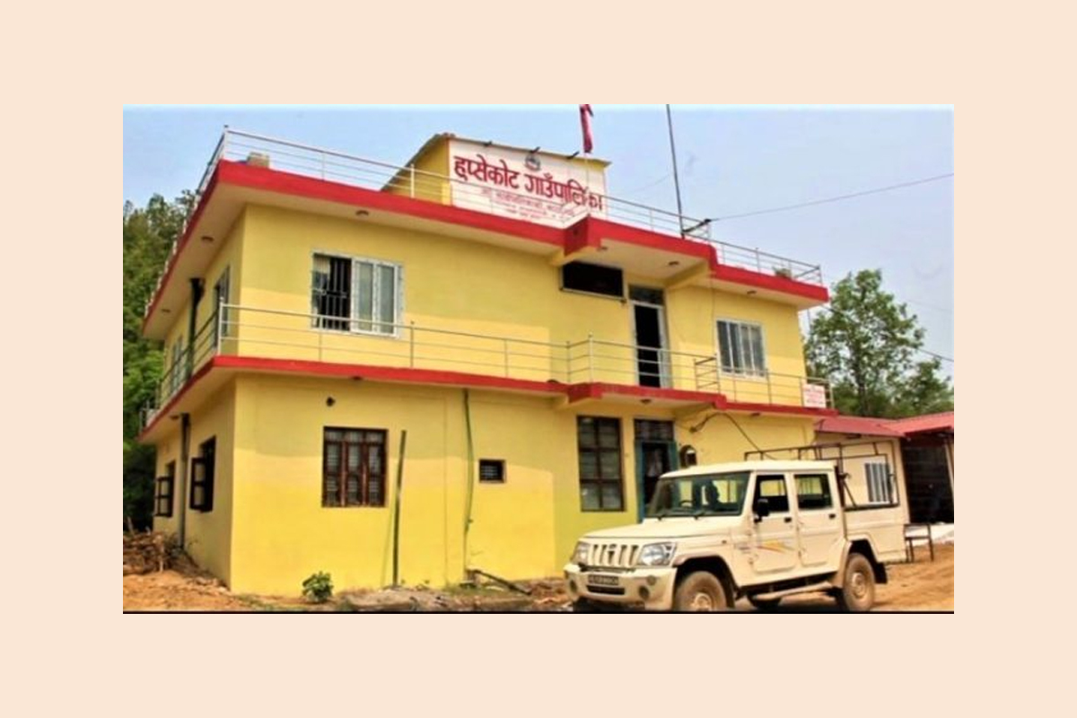 छोरी जन्मिए बैंक खातामा पाँच हजार नगद उपहार