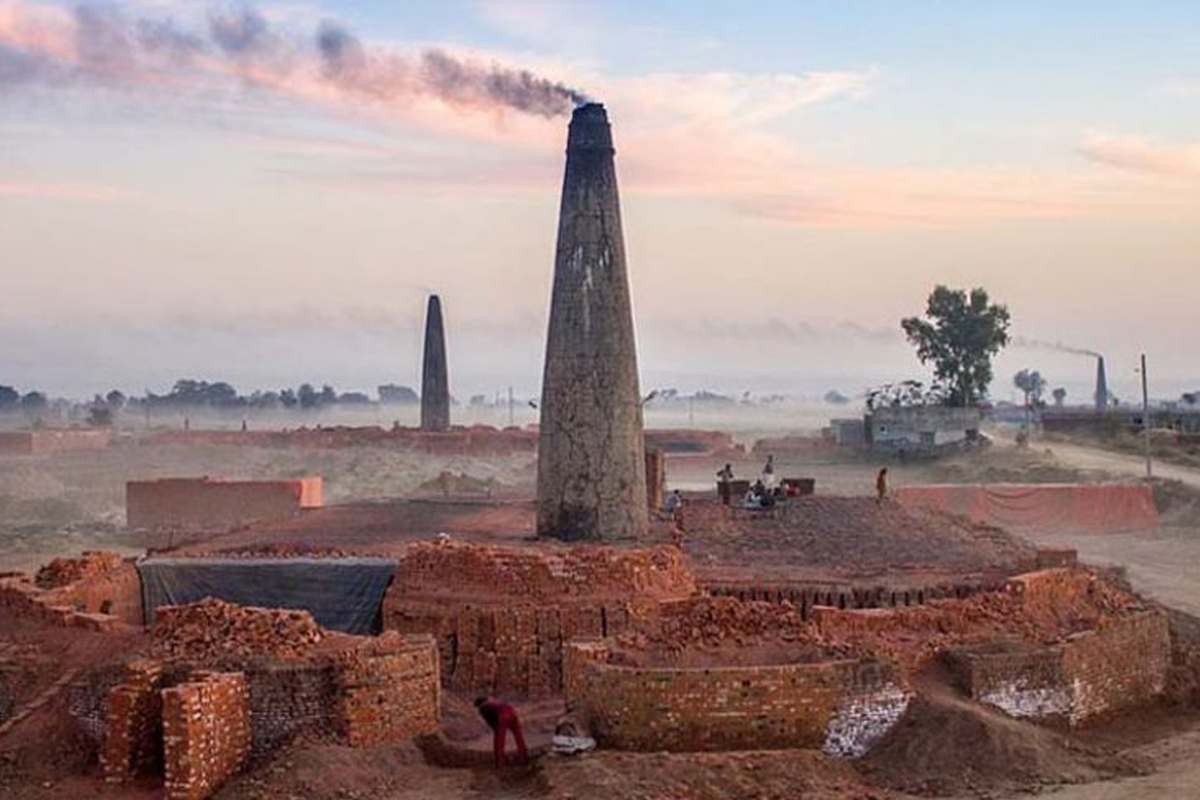 जग्गा बेचेर ऋण तिर्न थाले इँटा व्यवसायीले