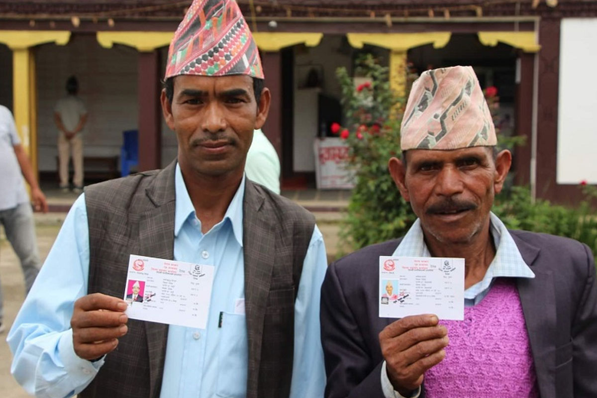 कविराम र कर्णबहादुरले पाए वास्तविक नामबाट नागरिकता