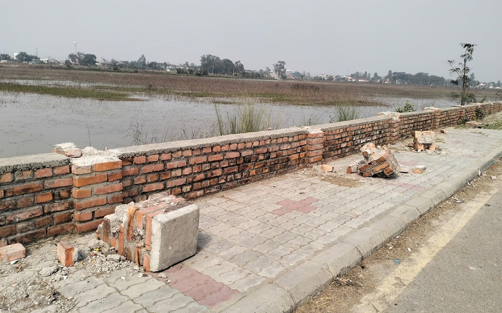 कान्ति ताल आसपासमा निर्मित पूर्वाधार जीर्ण बन्दै