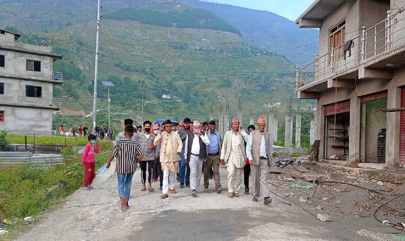कांग्रेस बझाङको सभापतिमा खडक बोहरा निर्वाचित