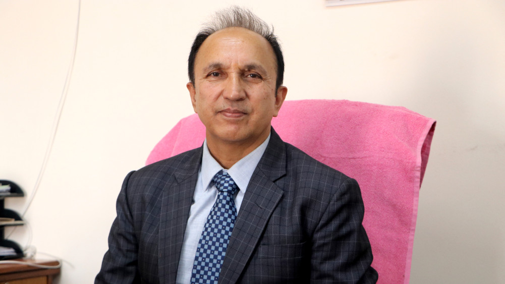 त्रिविका रेक्टर खड्ग केसीलाई निमित्त उपकुलपतिको जिम्मेवारी