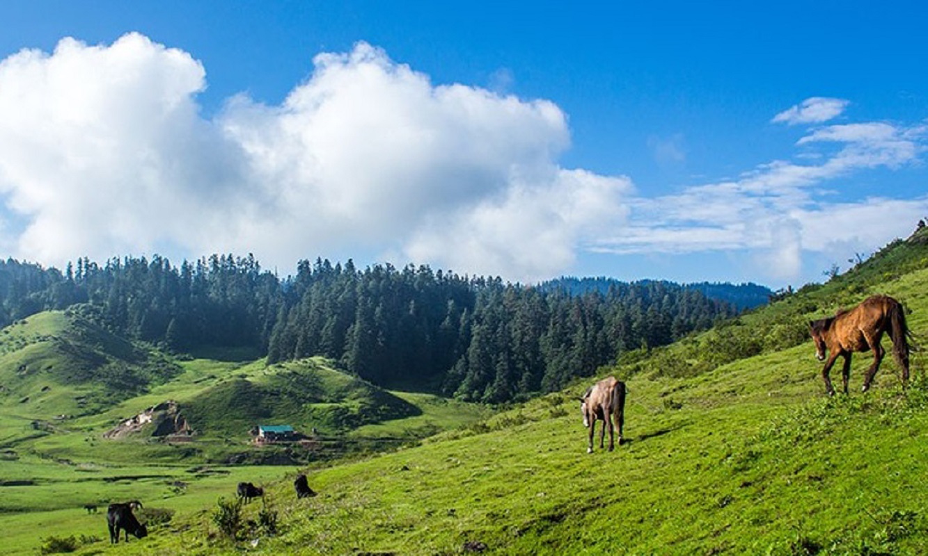 खप्तडमा पर्यटकलाई समस्या