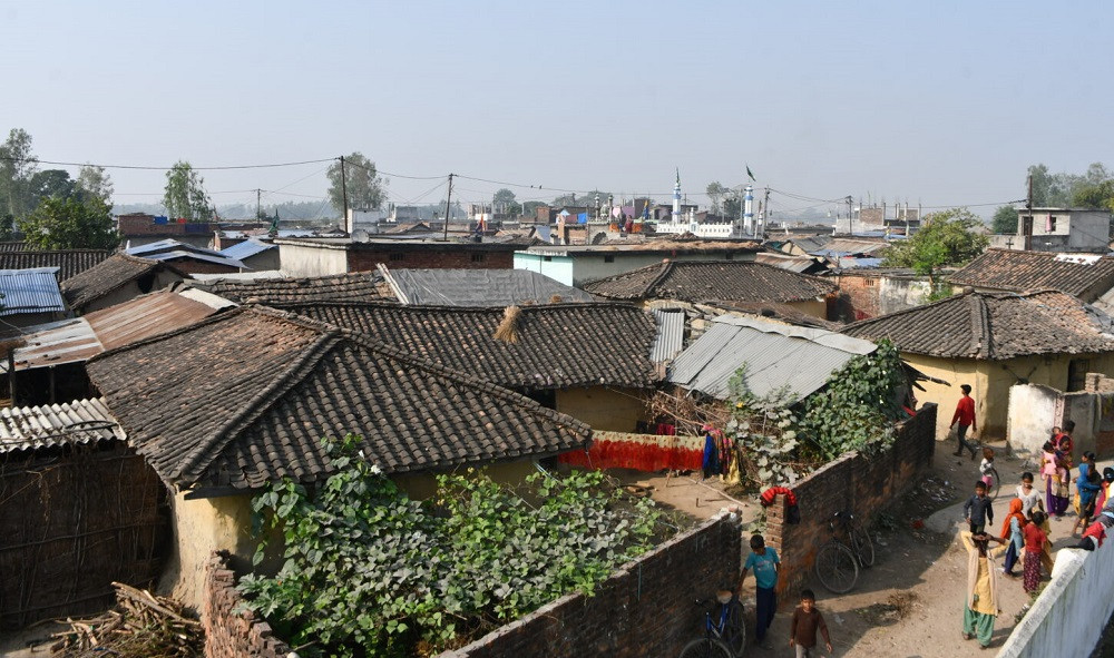 उपमहानगरको एउटा बस्ती, जहाँ हिँड्ने बाटोसमेत छैन