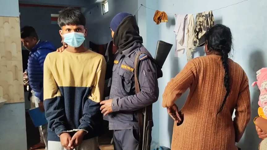 भ्यालेन्टाइन डे मनाउन कोठामा जाँदा १८ वर्षे किशोरबाट १५ वर्षीया किशोरी बलात्कृत