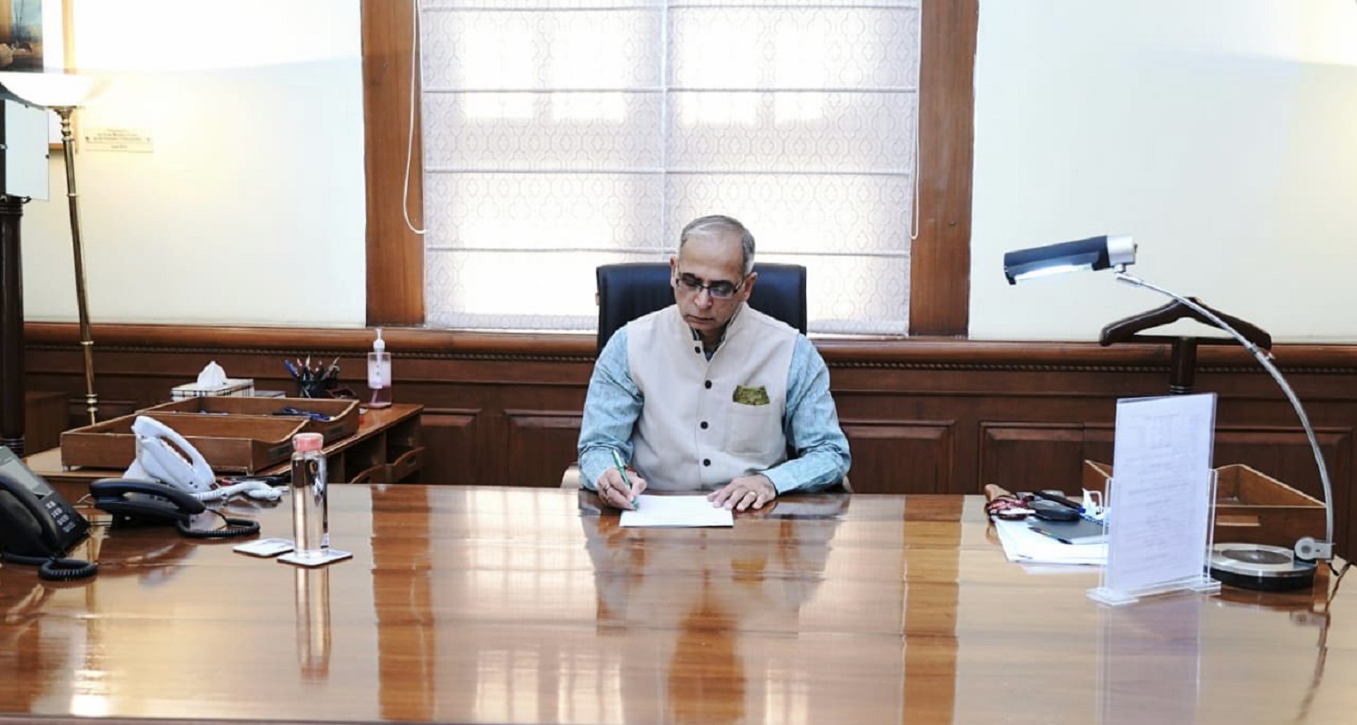 क्‍वात्राले सम्हाले भारतीय विदेश सचिवको जिम्मेवारी, नेपालको राजदूतमा नवीन श्रीवास्तवको चर्चा