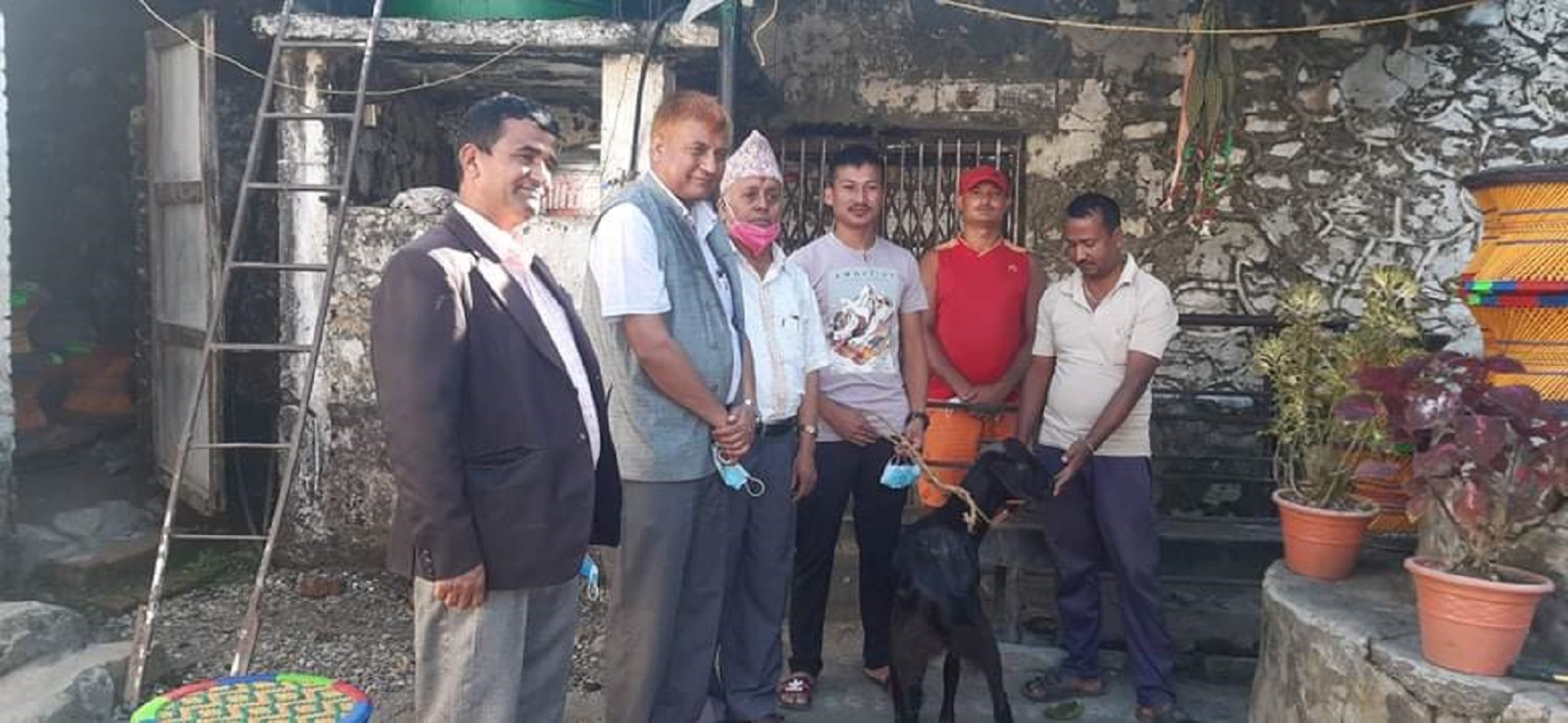 कैदीबन्दीलाई दसैं मनाउन खसी उपहार