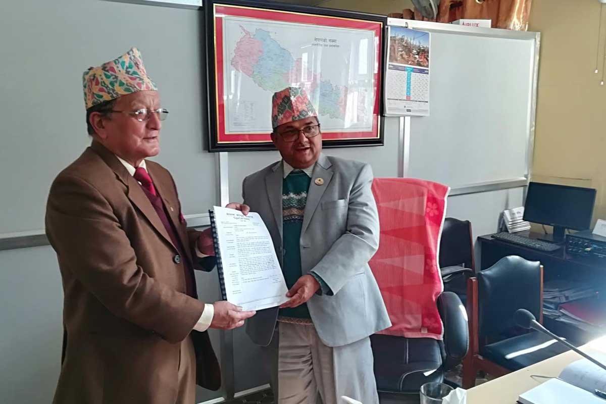 तीनवटा कानुनको अध्ययन प्रतिवेदन पेश