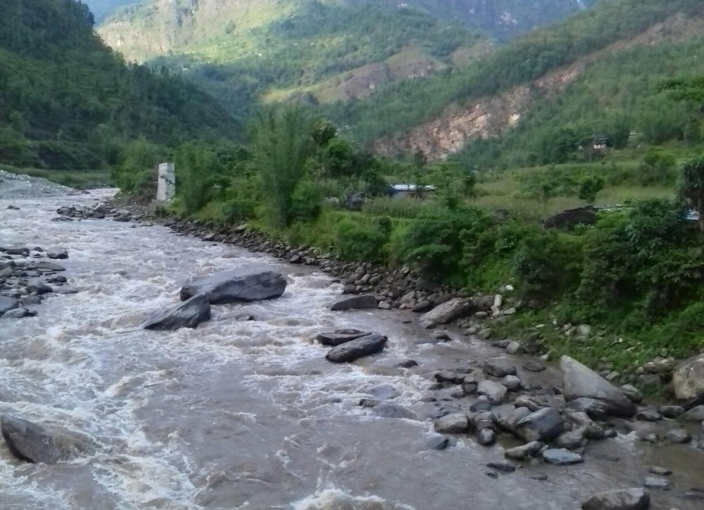 टौवास खोलाले बगाउँदा एकको मृत्यु