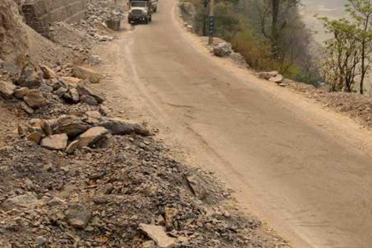 दसैंलाई लक्षित गरी खुल्न थाले ग्रामीण सडक