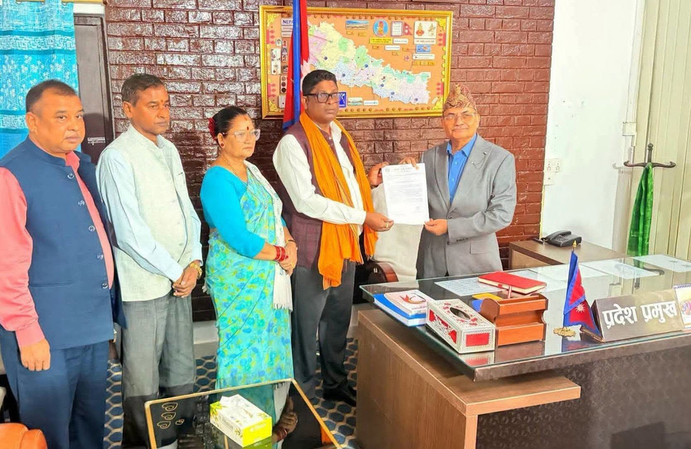 मधेस सरकारबाट बाहिरियो एमाले