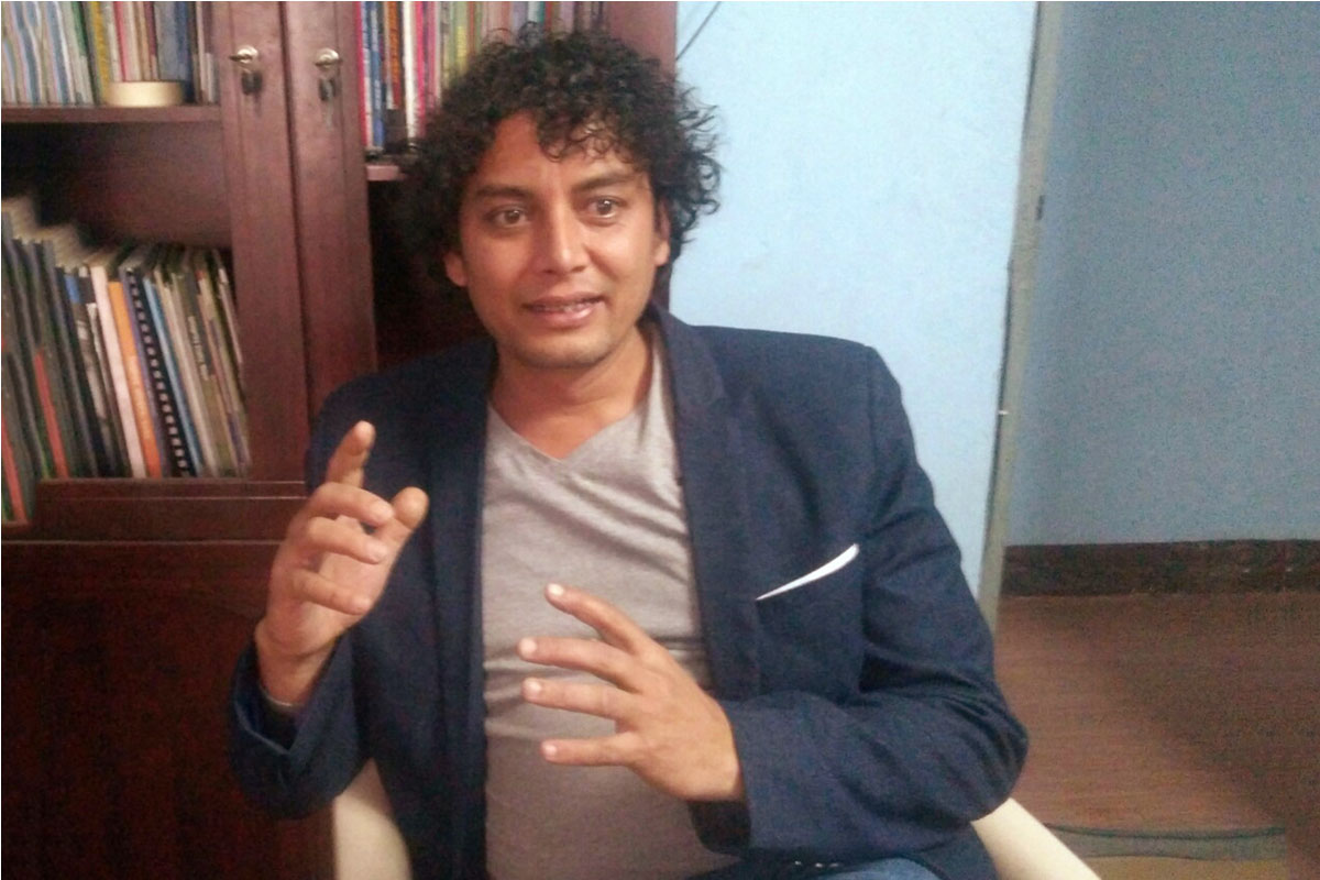संगीत चोरीको आरोप लागेका महेश खड्काले के भने पत्रकार सम्मेलन गरेर?