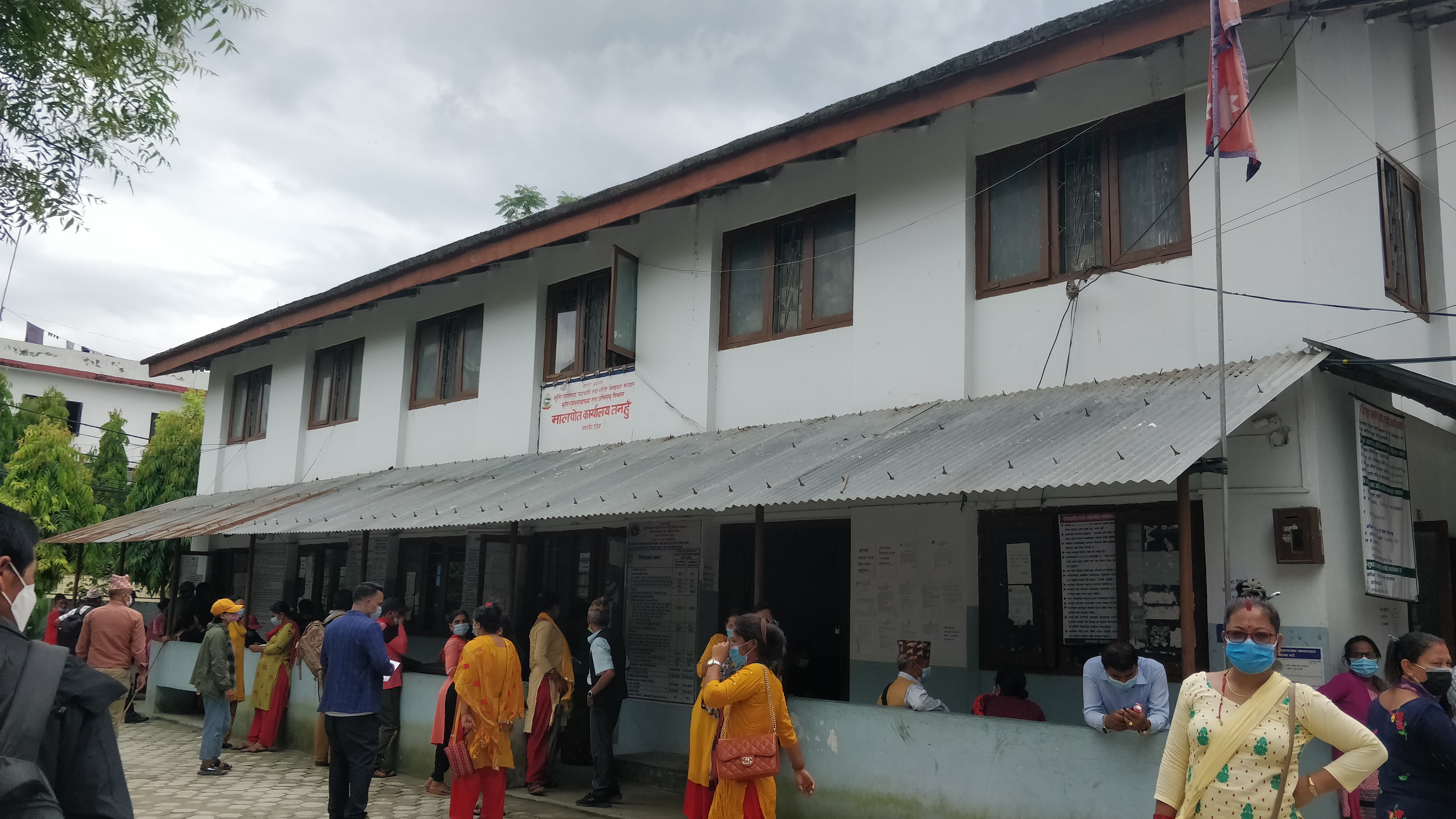 महिलाको नाममा जग्गा पास गर्दा तनहुँले दियो २ करोड ८८ लाख छुट