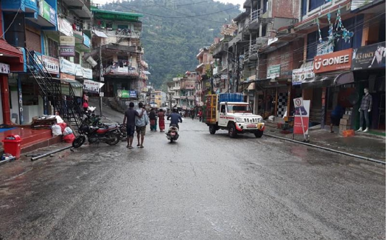 मेलम्चीमा पनि कानुन  विपरीतका संरचना हटाउन निर्देशन
