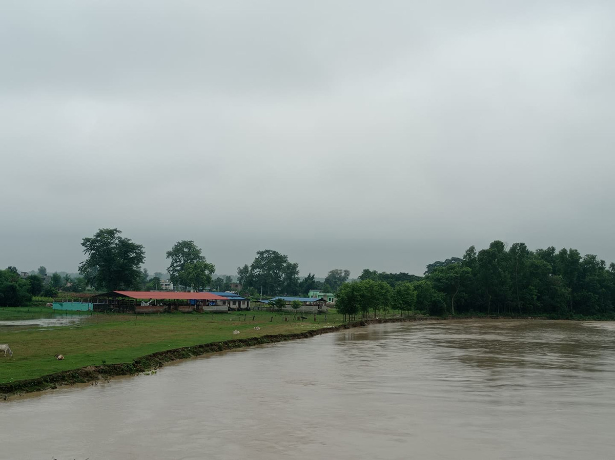 कैलालीको मोहना नदीमा डुबेर दुई बेपत्ता
