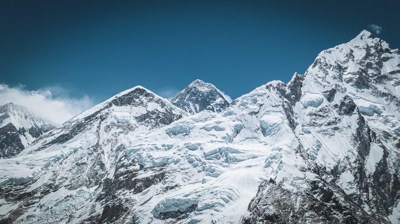 सगरमाथाको अंग्रेजी नाम पनि 'सगरमाथा' नै राख्न सुझाव