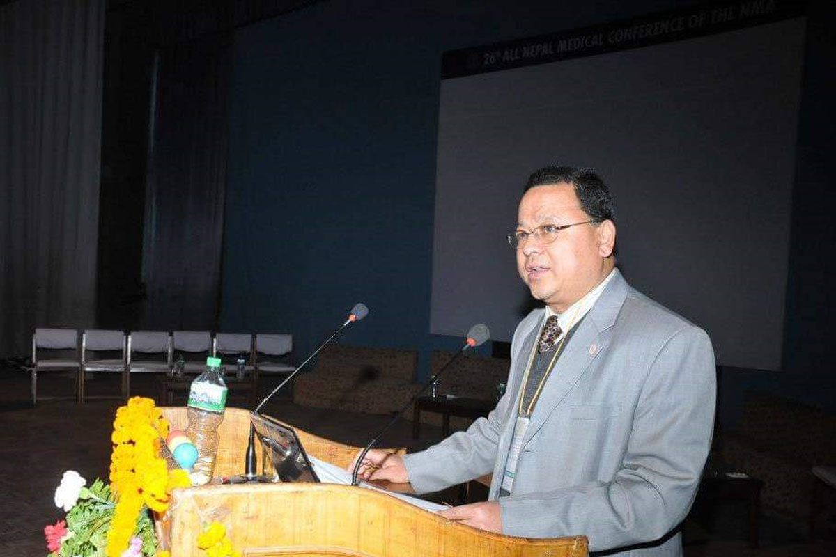 चिकित्सक संघका पूर्वअध्यक्ष मुक्ति श्रेष्ठले कांग्रेस केन्द्रीय सदस्यमा उम्मेदवारी दिने