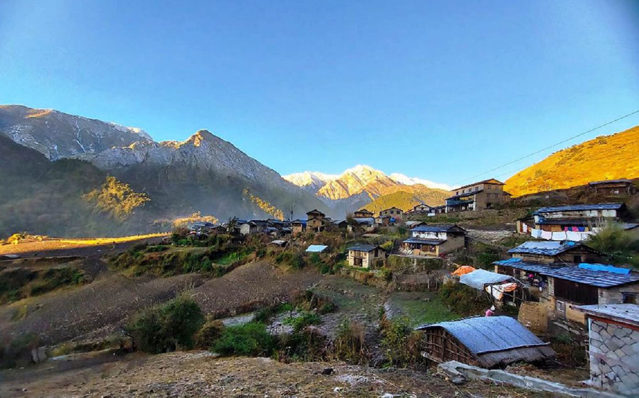 मौसममा सुधार आएपछि म्याग्दीमा बढ्यो पर्यटकको चहलपहल