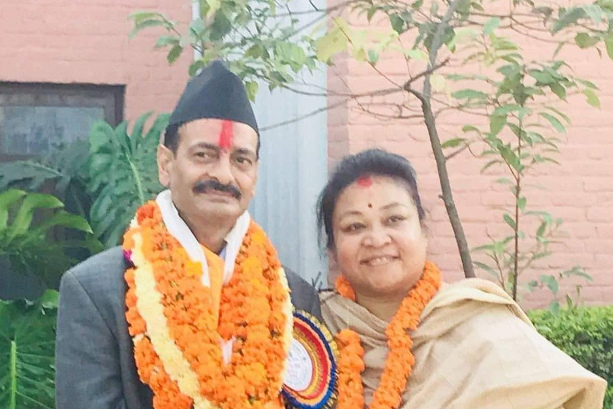 काठमाडौं-८ बाट चुनाव लड्न नवीन्द्रपत्नीले दिइन् आवेदन