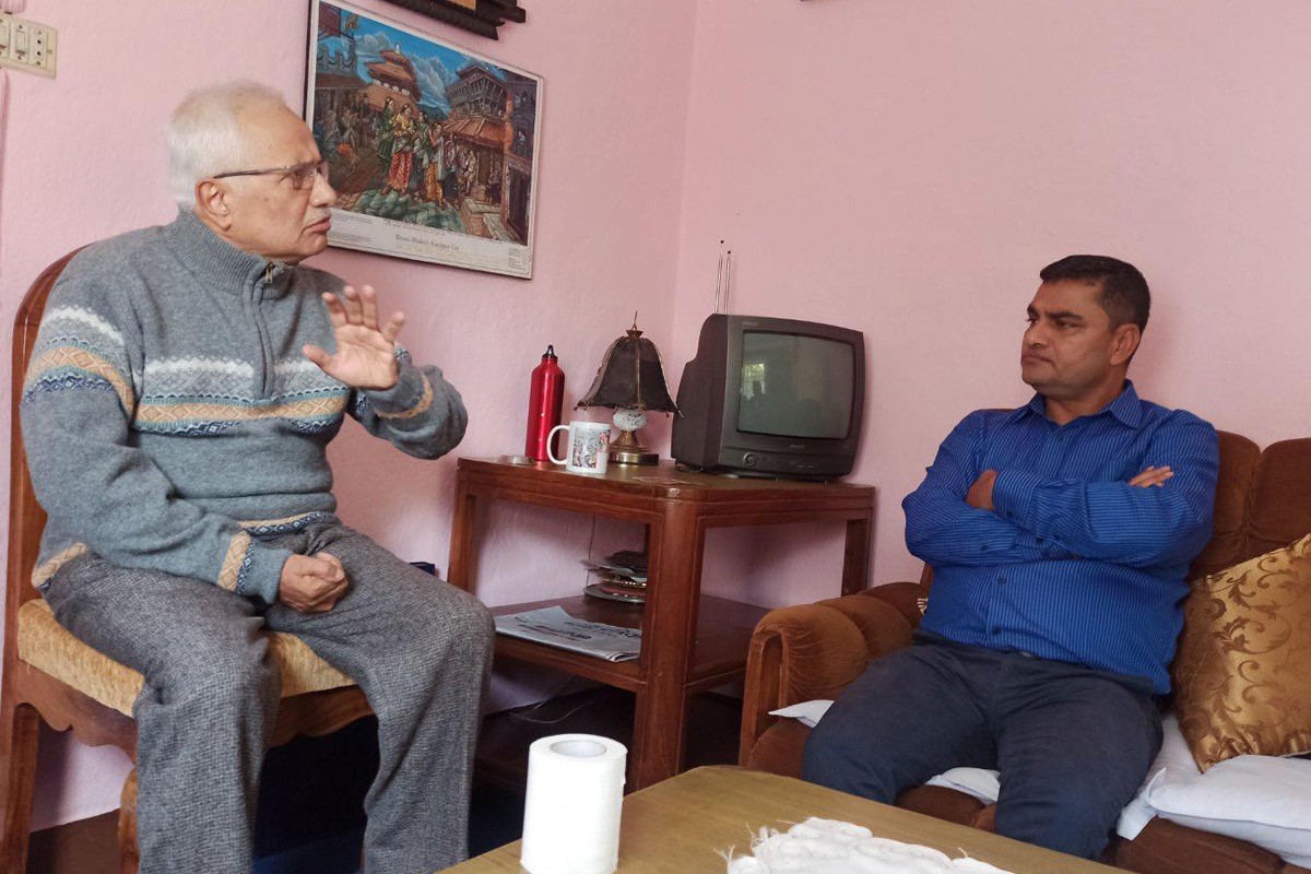 प्रदीप पौडेललाई नरहरिको सुझाव– स्थानीय र राष्ट्रिय/अन्तर्राष्ट्रिय मुद्दामा नागरिकको पक्ष उभिनू, जनताले साथ दिन्छन्