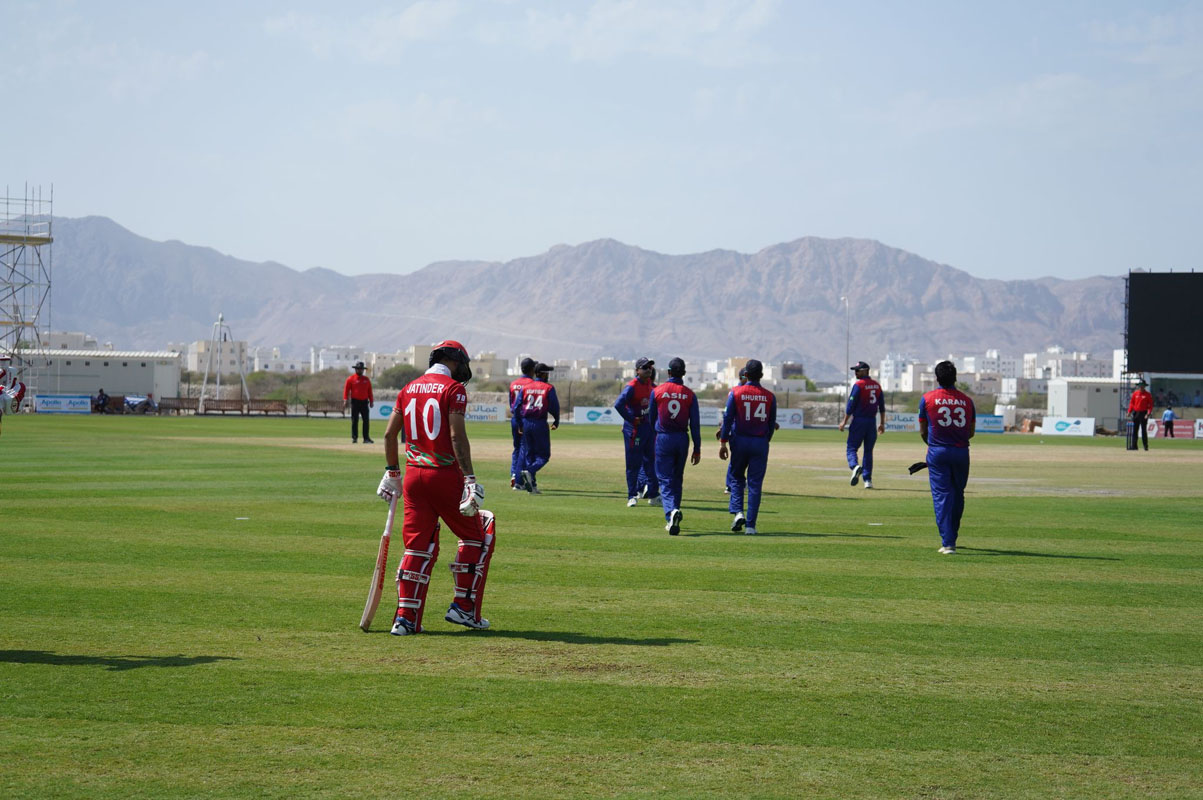 नेपालको दोस्रो विकेट पतन