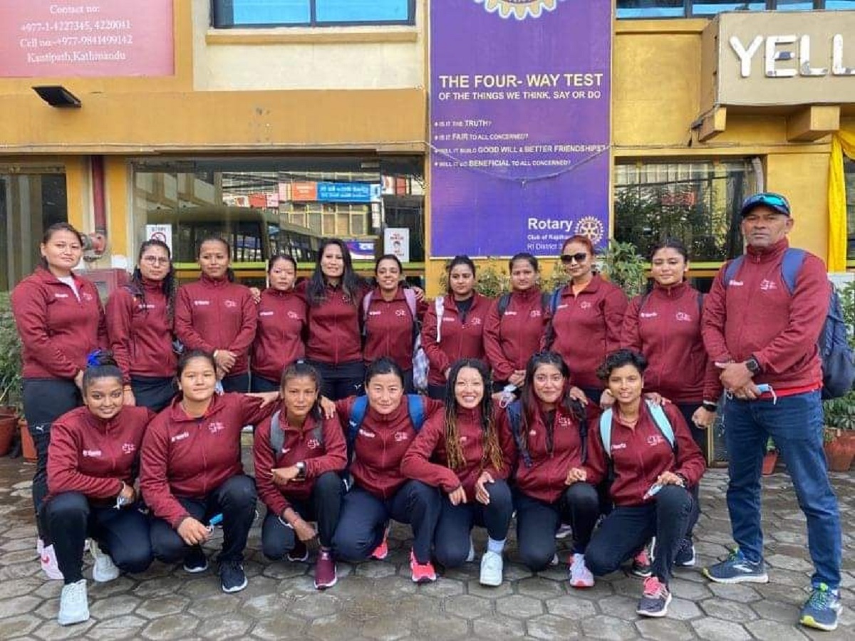 विश्वकप छनोटको तयारी गर्न नेपाली महिला टोली बंगलादेश प्रस्थान