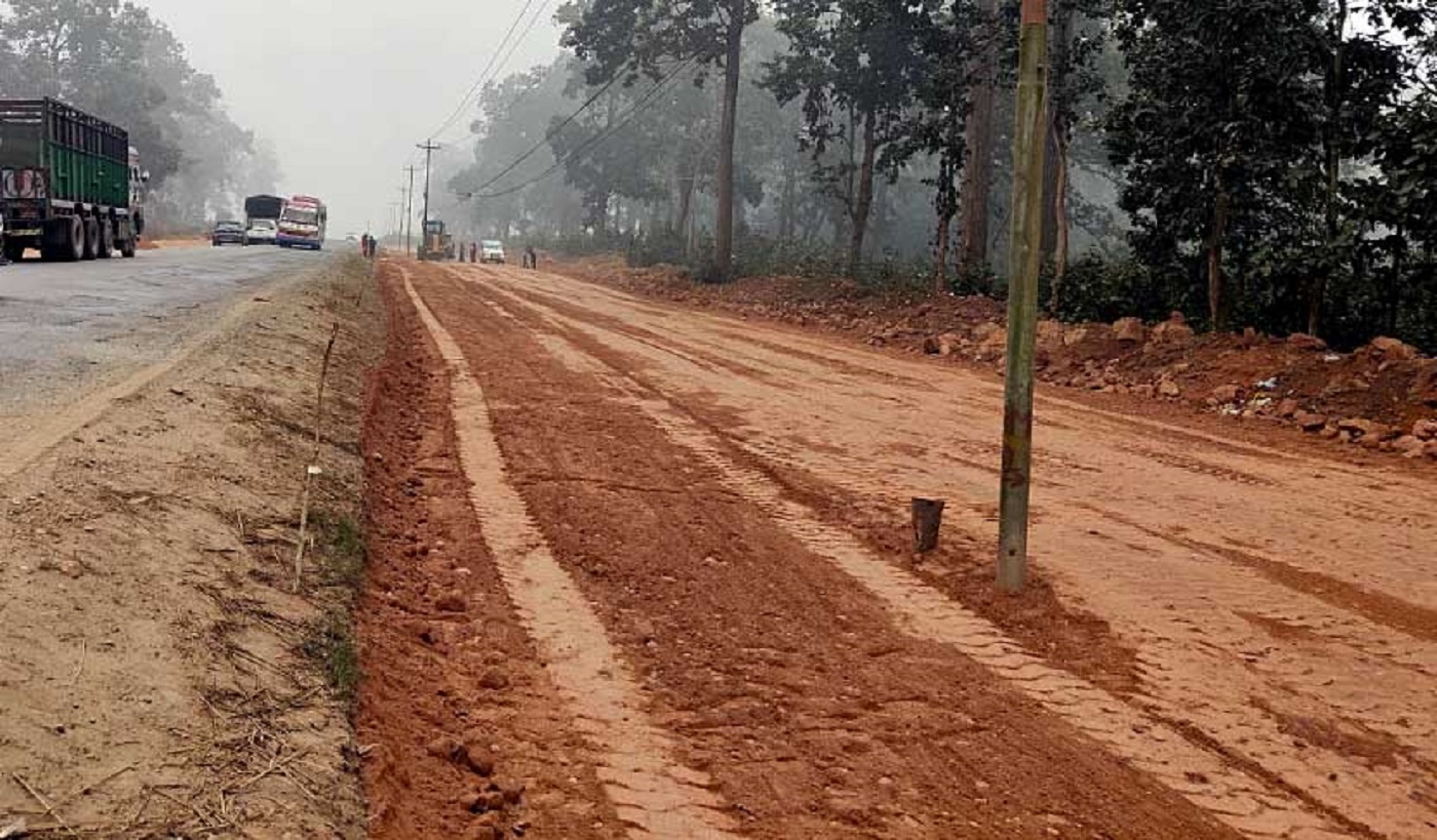 नारायणगढ-बुटवल सडक निर्माणको काम तीव्र गतिमा