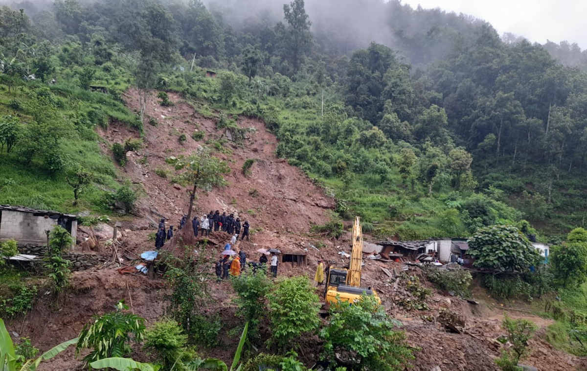 बाढीपहिरोबाट देशभर ११३ जनाको मृत्यु