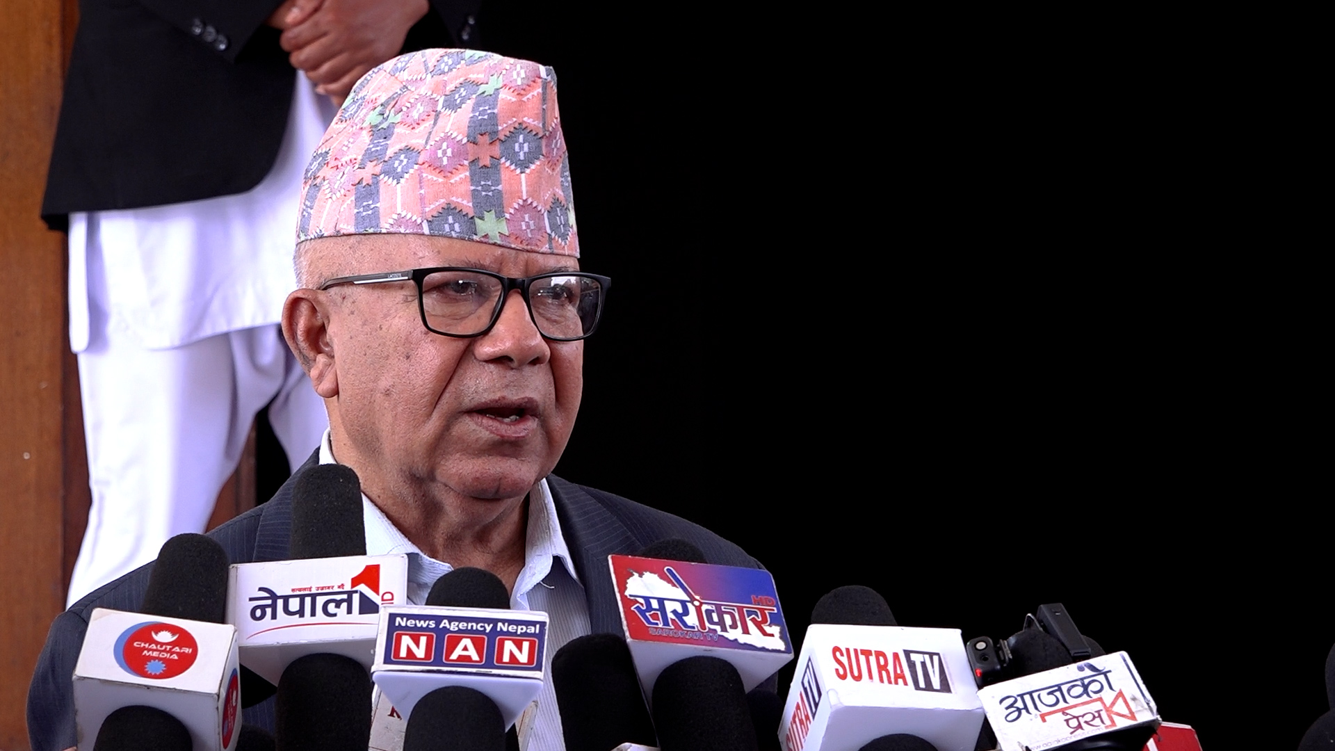 विपदबारे प्रधानमन्त्रीले नै सर्वदलीय बैठक बोलाउनुपर्छ : माधव नेपाल [भिडियो]