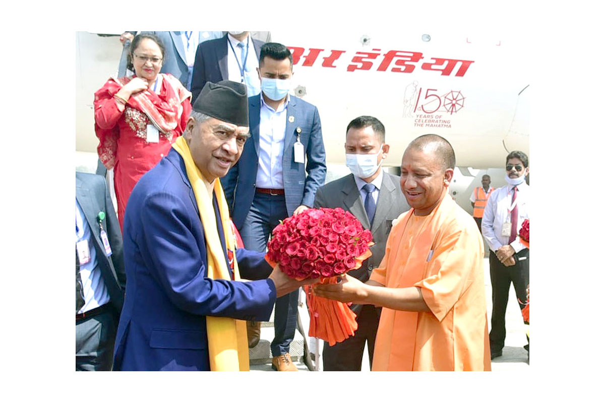 प्रधानमन्त्री देउवा वाराणसीमा व्यस्त