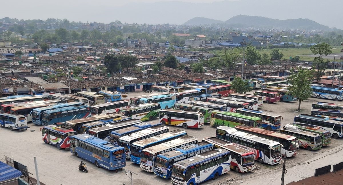 बसपार्कका लागि छुट्याइएको जग्गामा बनेका अतिक्रमित संरचना हटाउन पोखरा महानगरले गर्‍यो सूचना जारी