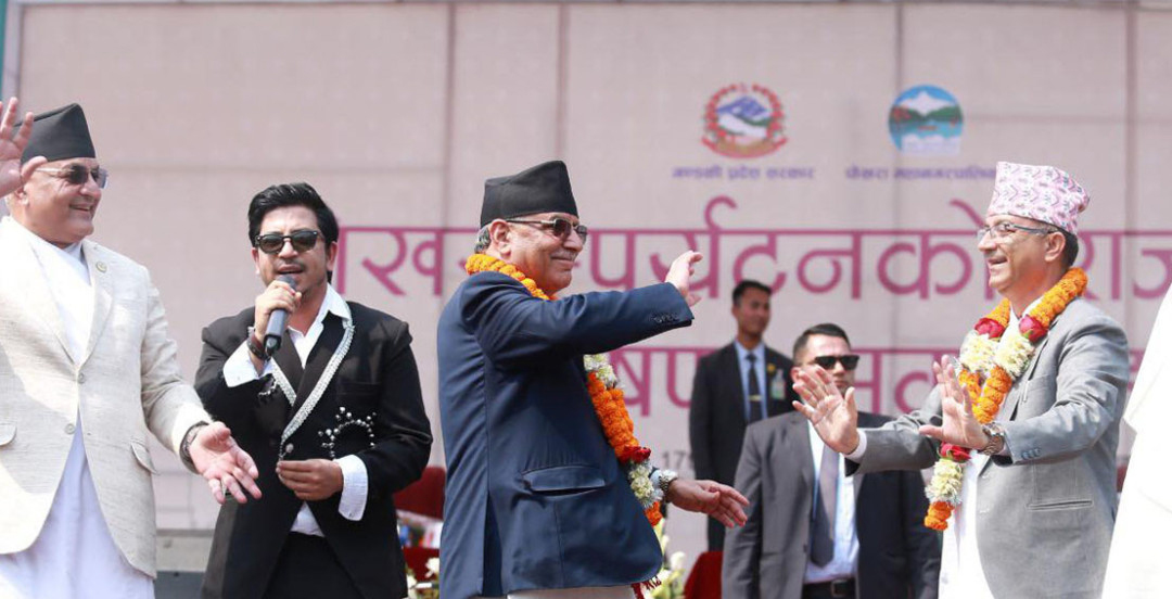 पोखरामा छमछमी नाचे प्रधानमन्त्री प्रचण्ड, डिस्को-दोहोरी साँझ अब रातभरि खुल्ने