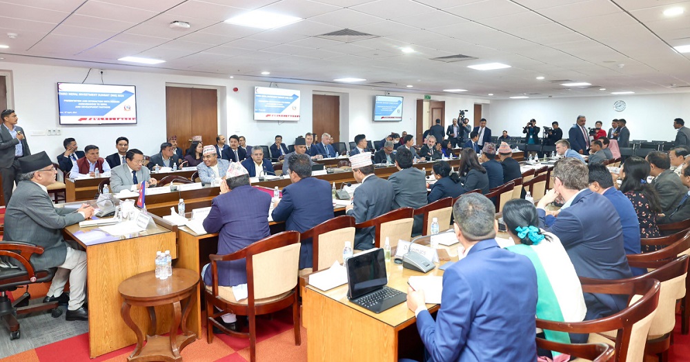 प्रधानमन्त्रीको आग्रह- नेपाललाई लगानी गन्तव्यको रूपमा स्थापित गर्न सहयोग गर्नुहोस्