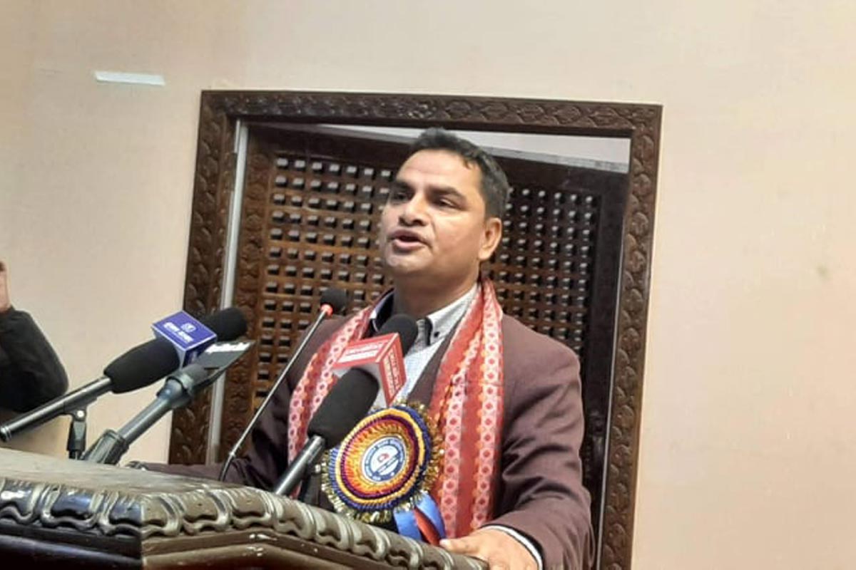 प्रदीप पौडेलले भने - ओलीका कारण देशको विकास २५ वर्षपछि धकेलियो