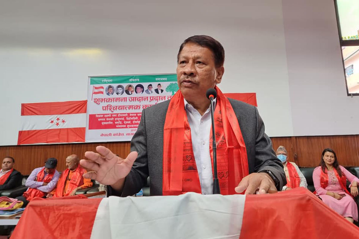 नेतृत्वले हेलचेक्र्याइँ गर्दा कांग्रेस इतिहासकै कमजोर अवस्थामा पुग्यो : सिंह