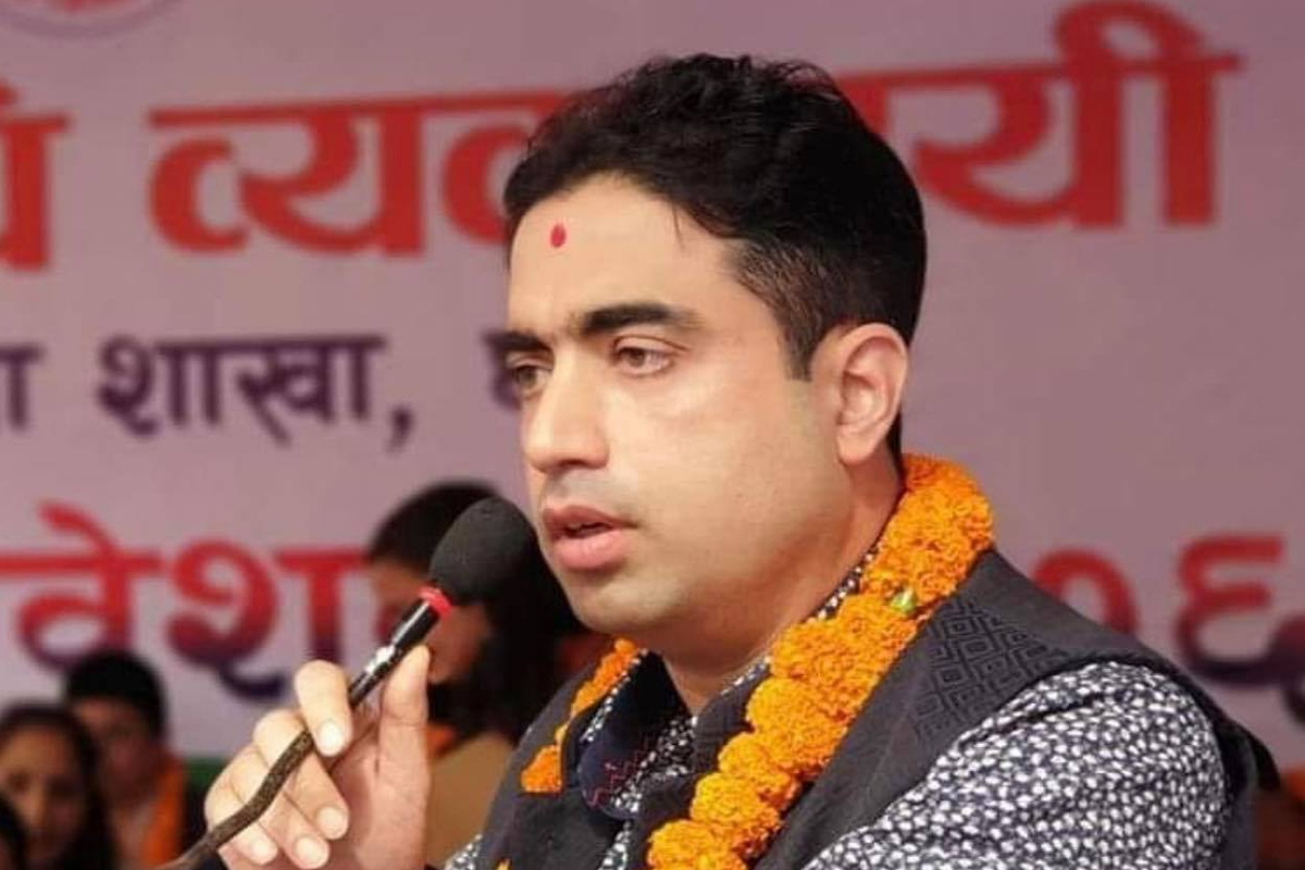 गेटा मेडिकल कलेजको निर्देशकमा जोशी