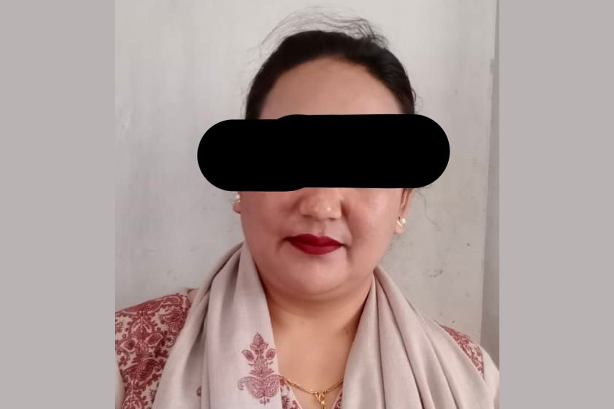 बैंकिङ कसुरमा १९ लाख जरिवाना तोकिएकी राधा पक्राउ