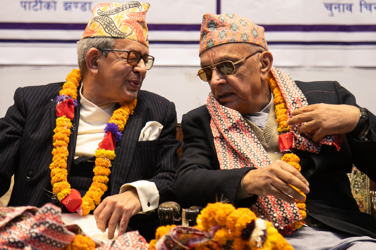 राप्रपामा समानुपातिक नाम टुंग्याउन पनि मतदान, राणासँग २ मतले पछि परे लोहनी