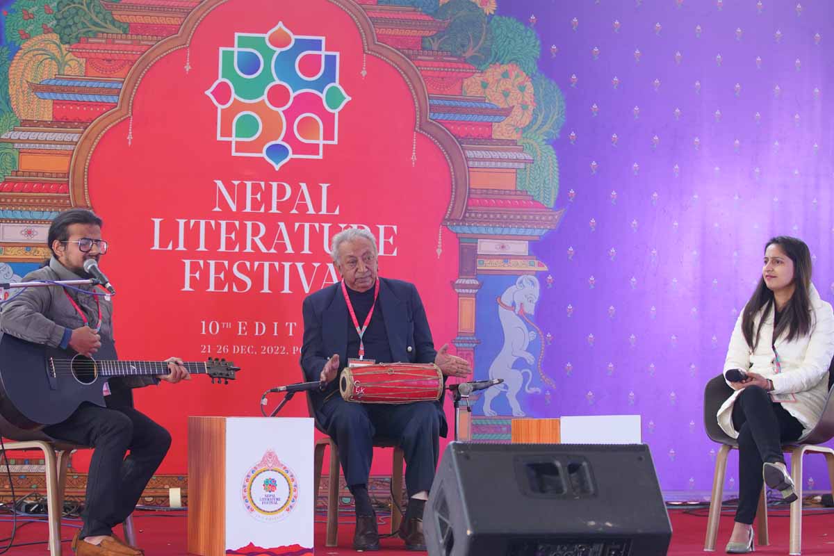 रञ्जित गजमेरले २५ वर्षपछि नेपाली स्टेजमा मादल बजाएपछि...