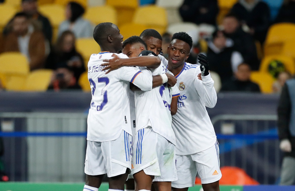 १० खेलाडीमा समेटिएको एट्लेटिको मड्रिडविरुद्ध लिभरपुलको संघर्षपूर्ण जित