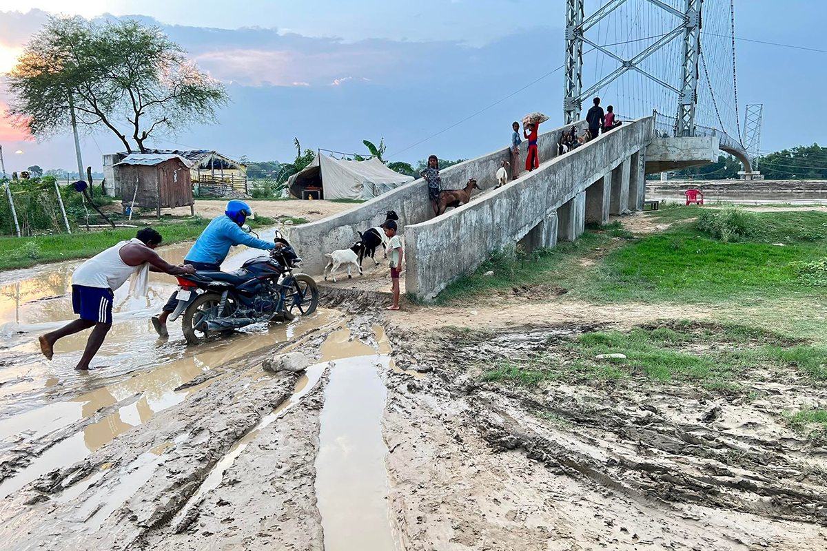 मर्चवारबासीलाई सडकको सास्ती