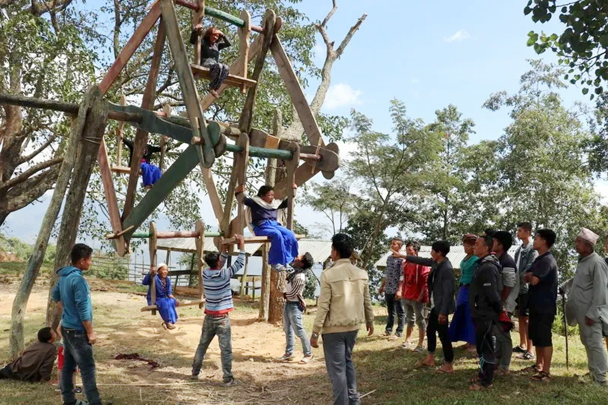 दसैं : जब गाउँघरमा थपिन्छ रौनक