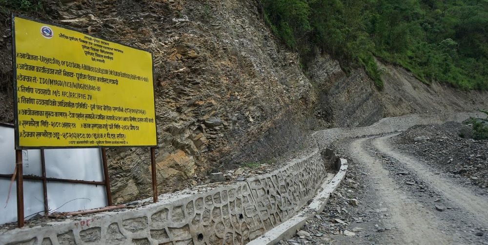 काम गर्न ठेकेदार तयार, तर छैन बजेट