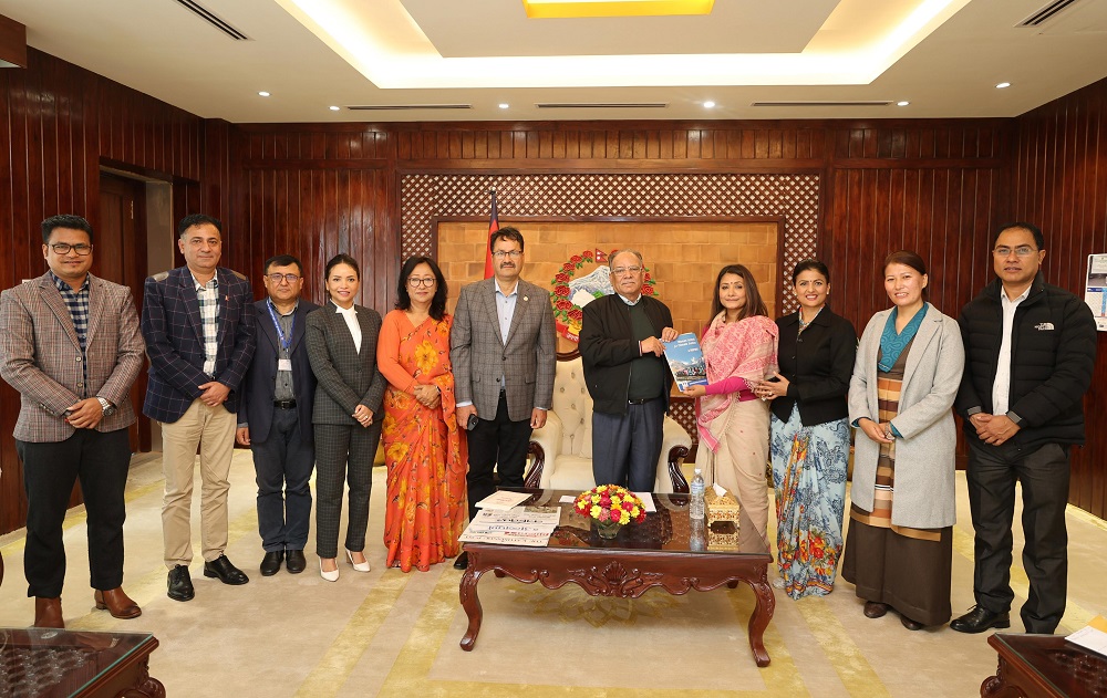 प्रधानमन्त्री प्रचण्डले भने - नेपालले पाउने जलवायु क्षतिपूर्तिमा जोखिममा परेका समुदाय प्राथमिकतामा