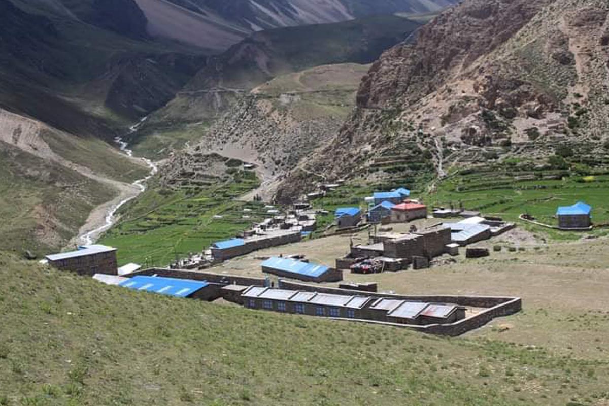 विद्यार्थी नभएको विद्यालयमा दरबन्दी, शिक्षकलाई तलब