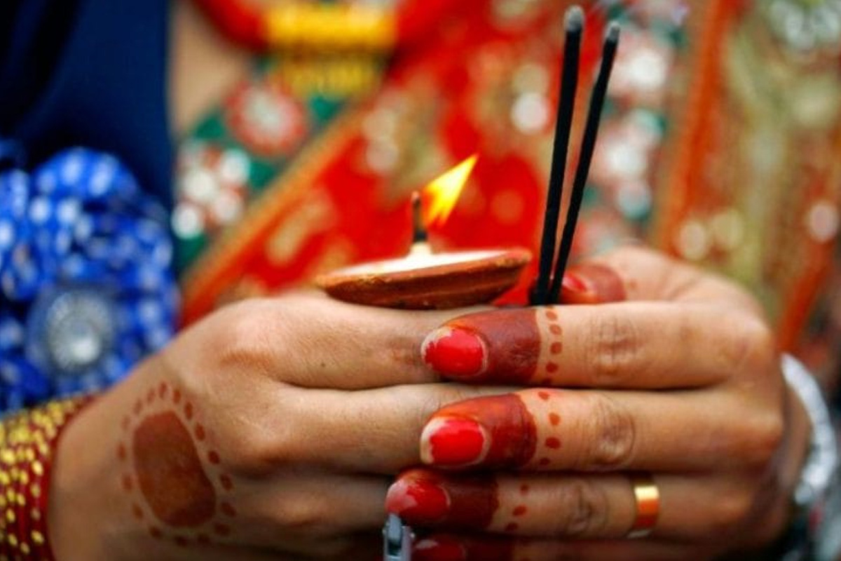लुतो फालेर मनाइयो साउने संक्रान्ति